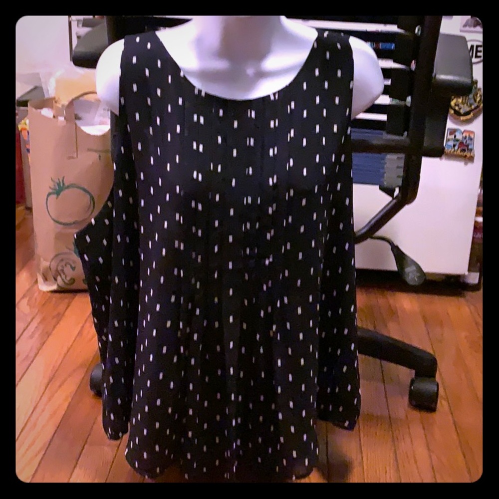 Ann Taylor Pintuck sleeveless Blouse XXL